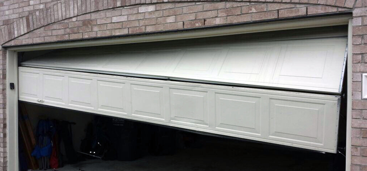 emergency door replacement Carrollwood